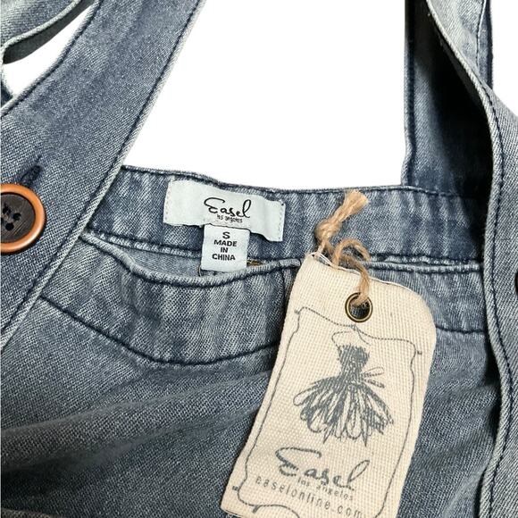 Easel Women's Jumpsuit Overalls Distressed Denim NWT - Picture 8 of 16